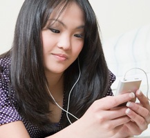 young girl with iPod